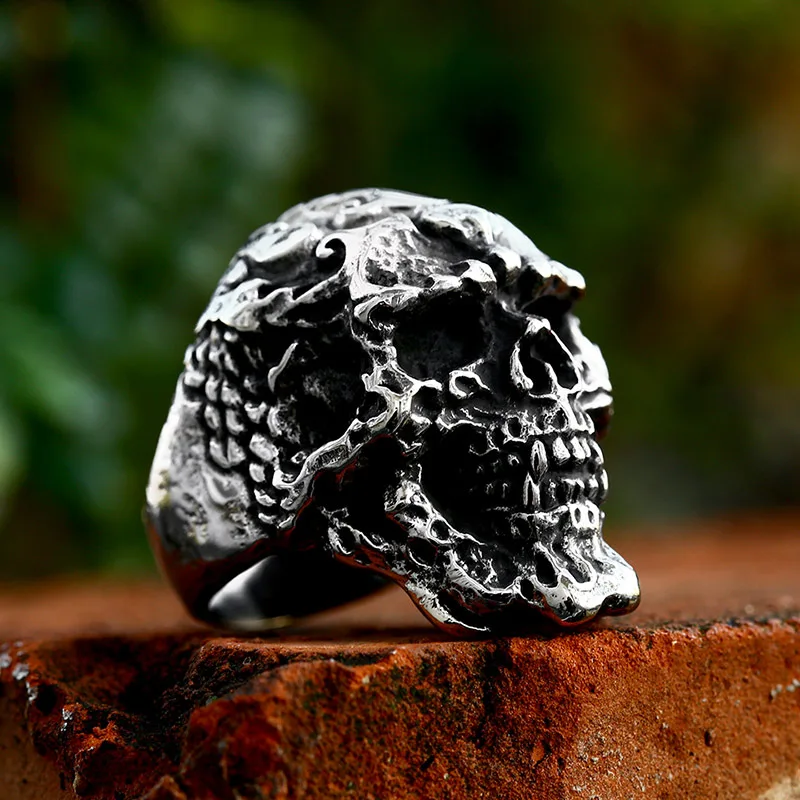 Vielseitige Gothic-Totenkopfringe aus Edelstahl, Modischer Persönlichkeits-Hip-Hop-Herrenring, Biker-Party-Charm-Schmuck, Geschenk, Dropshipping – Detail 3