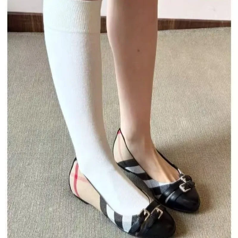 Fashion French Retro Style 2026 Single Shoes New Spring and Summer Spliced Belt Buckle Shallow Mouth Round Toe Flat Shoes