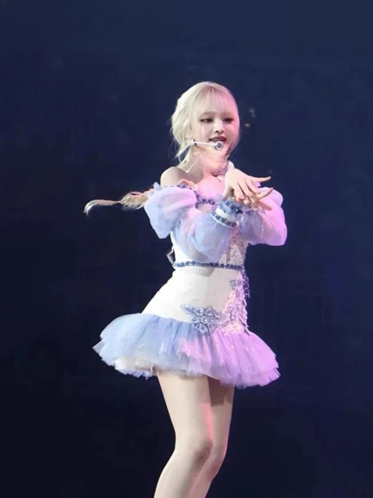 Ropa de actuación en escenario Kpop Dj para mujer, festivales de cantantes coreanos, vestido elegante de encaje con hombros descubiertos, trajes de baile de Jazz de manga larga