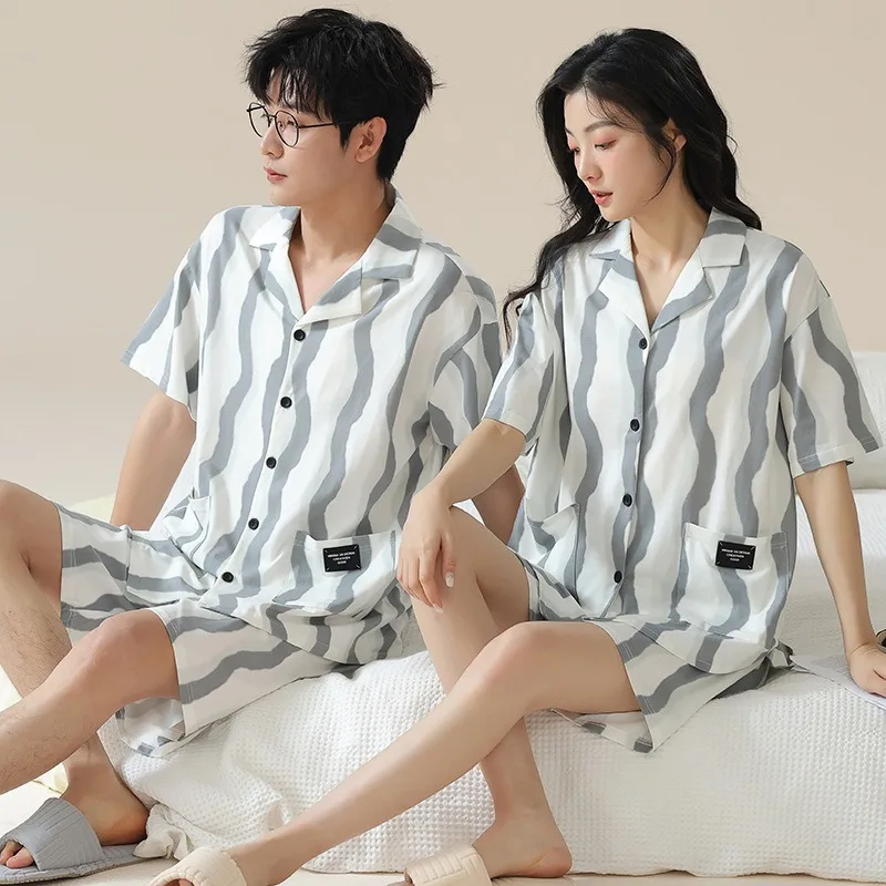 Ropa de dormir de manga corta para hombre y mujer, conjunto de dos piezas informal con cuello en V, cárdigan coreano, pijama de verano