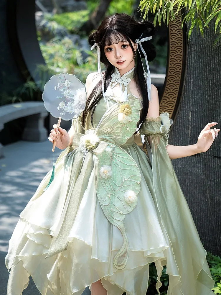 

This exquisitely embroidered ethereal and sweet dress