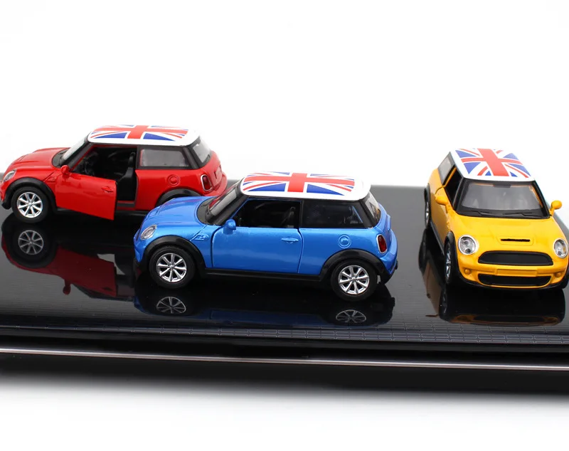 Coche clásico BMW Mini Cooper de alta simulación, modelo de aleación de Metal fundido a presión, Colección Pull Back, regalos de juguete para niños, 1:36, D78