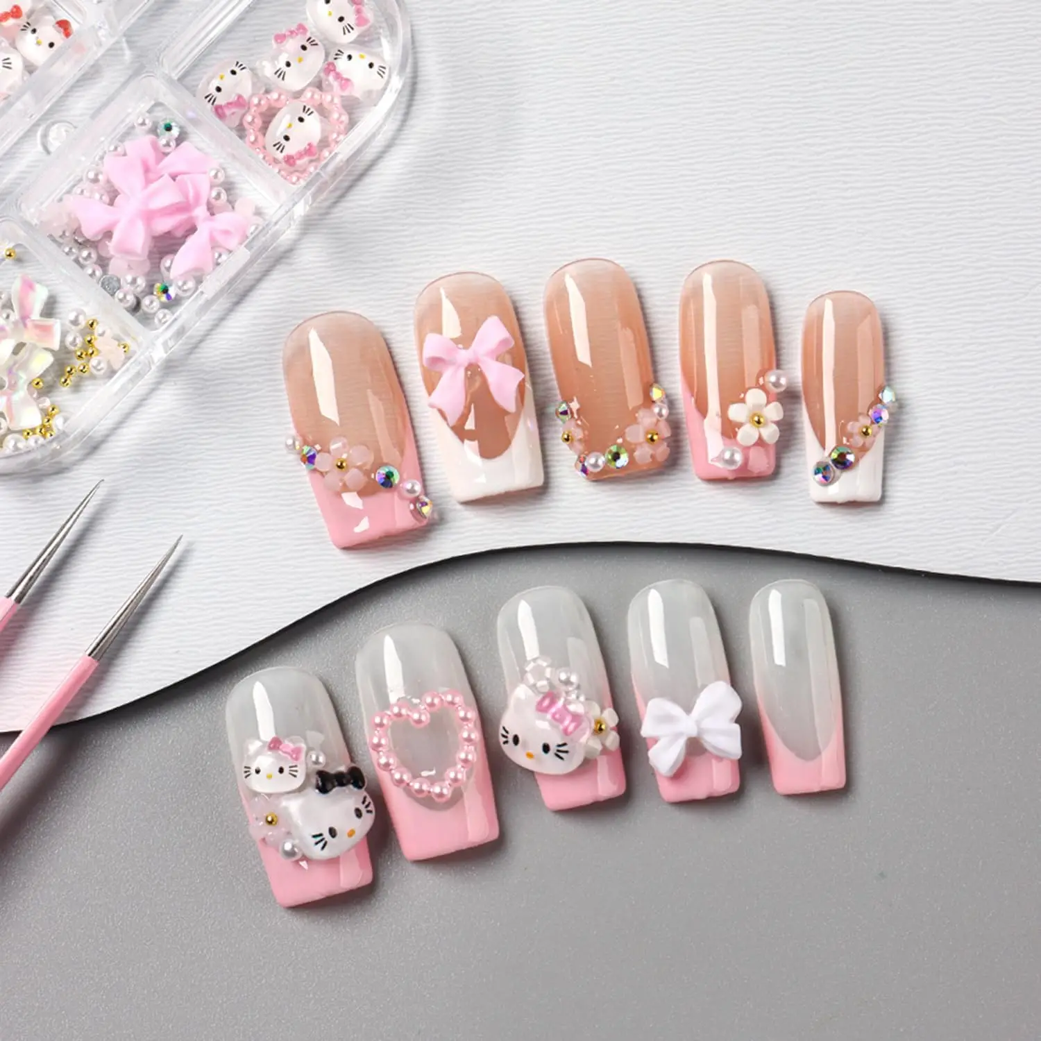 6/12 Grid 3D Cartoon Hello Kitty Nagel Charmes Hars Hart Boog Bloem Nagelsteentjes Gemengde Parel Kaviaar Kralen manicure Decoratie