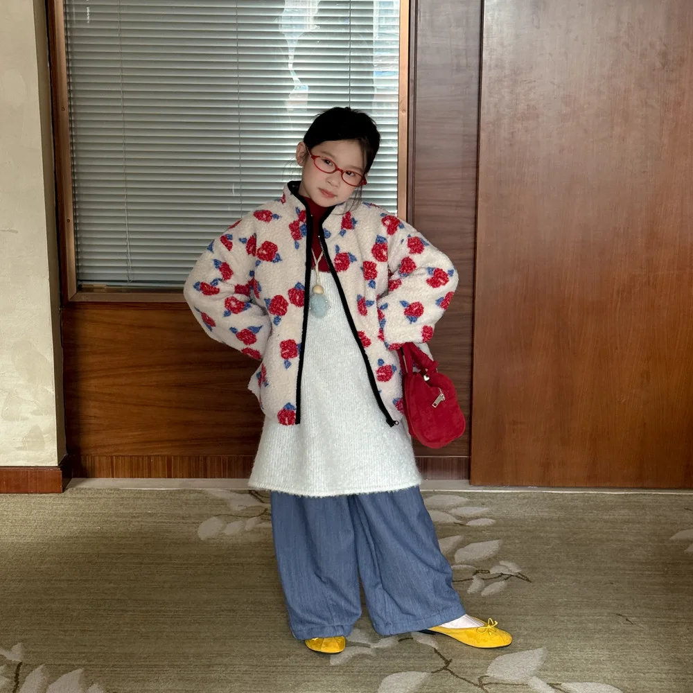 子供服 キッズ カジュアル 暖かいコート 2025 秋冬 韓国風 女の子 花柄プリント 多用途 キッズ 暖かいコート