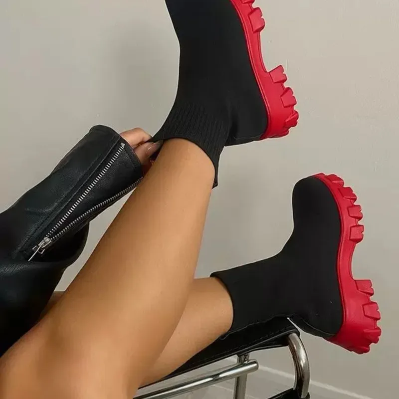 2024 New Autumn Winter Couple Shoes Women Thick-Soled Casual Large Size Red Knitted Short Boots Fashion Women Boots Size