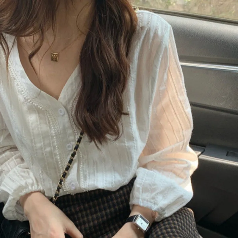 Solid Shirts Women Korean Fashion Clothing Retro Long Sleeve Basic V-neck Leisure All-match Simple Graceful Gentle Spring Thin