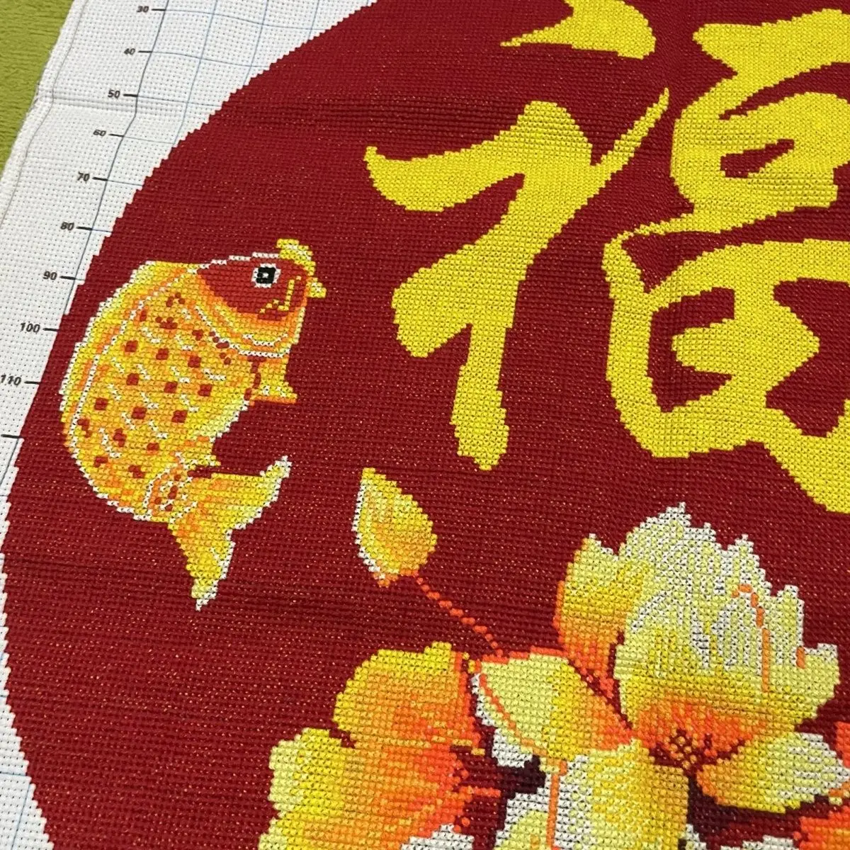 Finished handmade embroidery cross stitch, lotus, lotus leaves, and fish for the New Year with surplus finished products 60 * 60