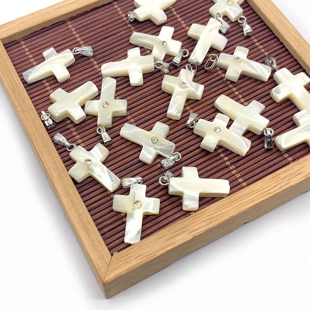 

Белая натуральная полированная морская ракушка в форме креста с одним отверстием, подвеска-шарм для самостоятельного изготовления, модные аксессуары для ожерелий и серег
