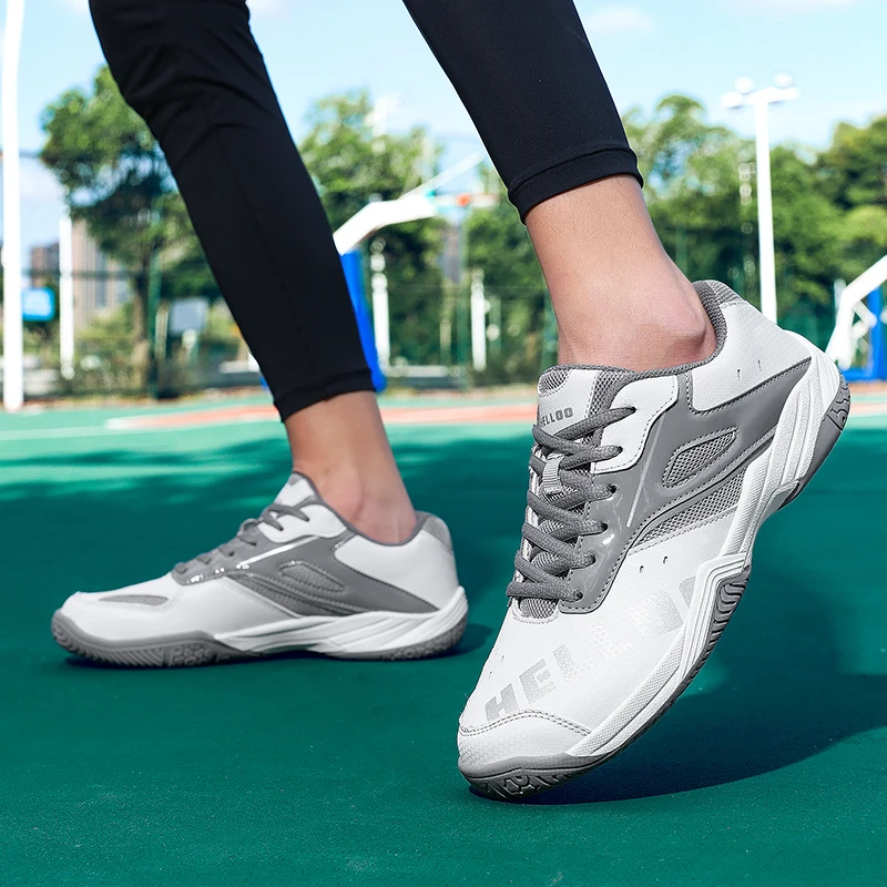 تدريب أحذية كرة الريشة الرجال المضادة للانزلاق منخفضة أعلى الرياضة في الهواء الطلق حذاء رجالي دائم بلون احذية الجري غير رسمية الرجال