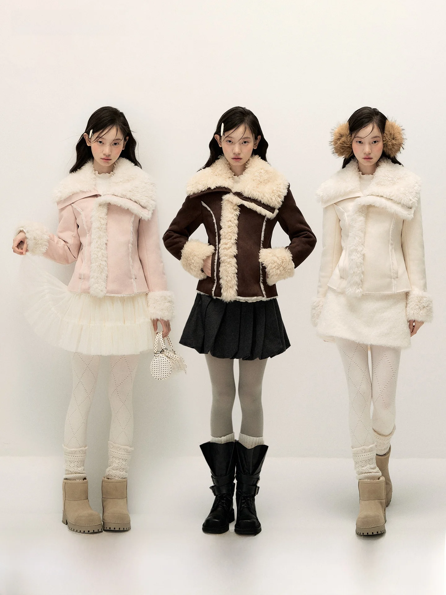 

Женское зимнее пальто Annatto Original Design: новая модель, приталенное, с меховой отделкой, из натуральной кожи, с отложным воротником, теплый фасон.