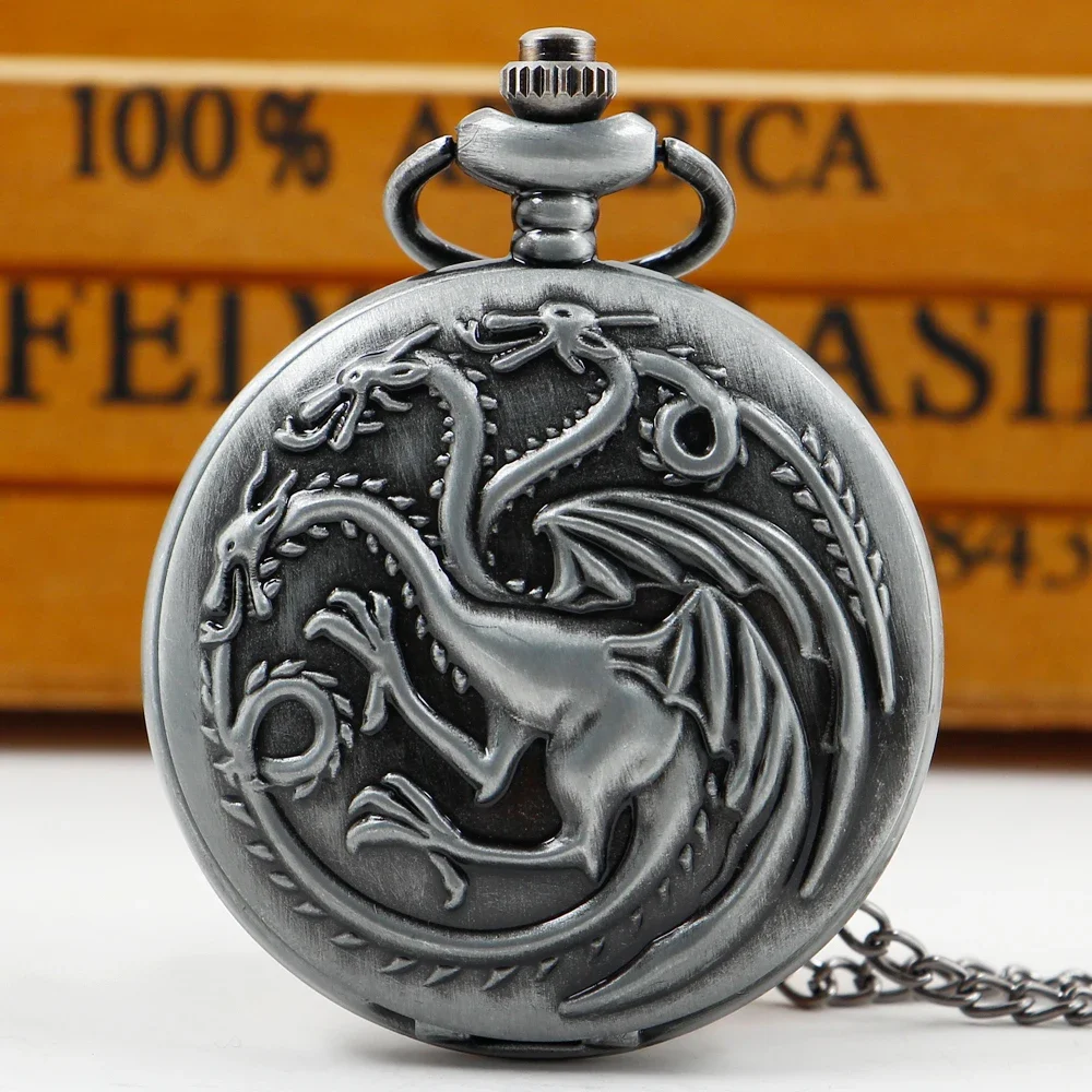 

Classic Nine Dragon Embossed Gnale Theme Pocket Watch Vintage Accessory Chain Necklace Clock Quartz Pocket Watches Souvenir Gift