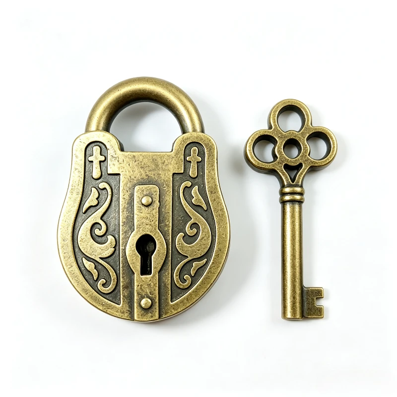 Vintage Style Decorative Padlock with Key, Antique‑Pattern Metal Ornament Lock, Retro Mini Lock for Jewelry Box, Chest, Gift Box