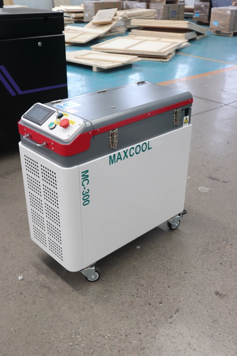 Factory Direct Supply MAXCOOL Laser Cleaning Machine Portable Handheld PRICE USA EU