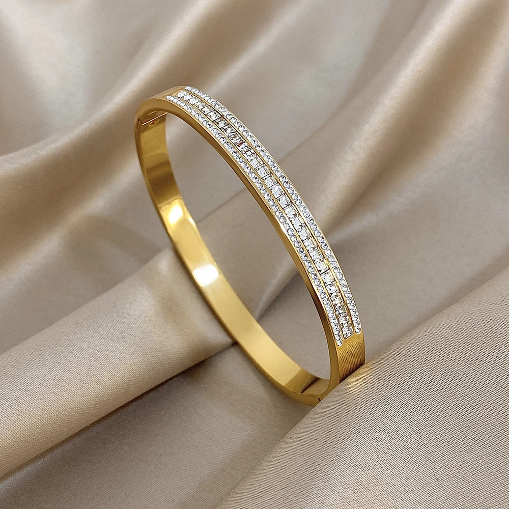 

Elegant Stainless Steel Shiny Zircon Open Thin Bracelet for Women Simple Waterproof Gold Color Round Spring Bangle Jewelry Gift