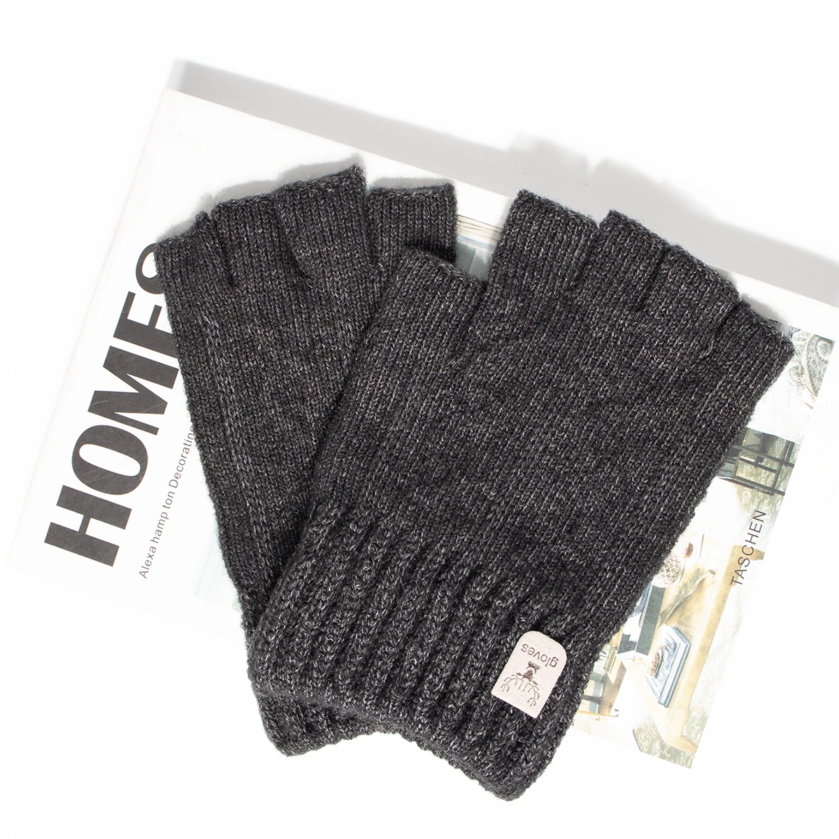 Modische gestrickte Halbfingerhandschuhe, warme Herbst-Winter-Männer-Frauen-Freizeithandschuhe zum Schreiben oder Touchscreen arbeiten