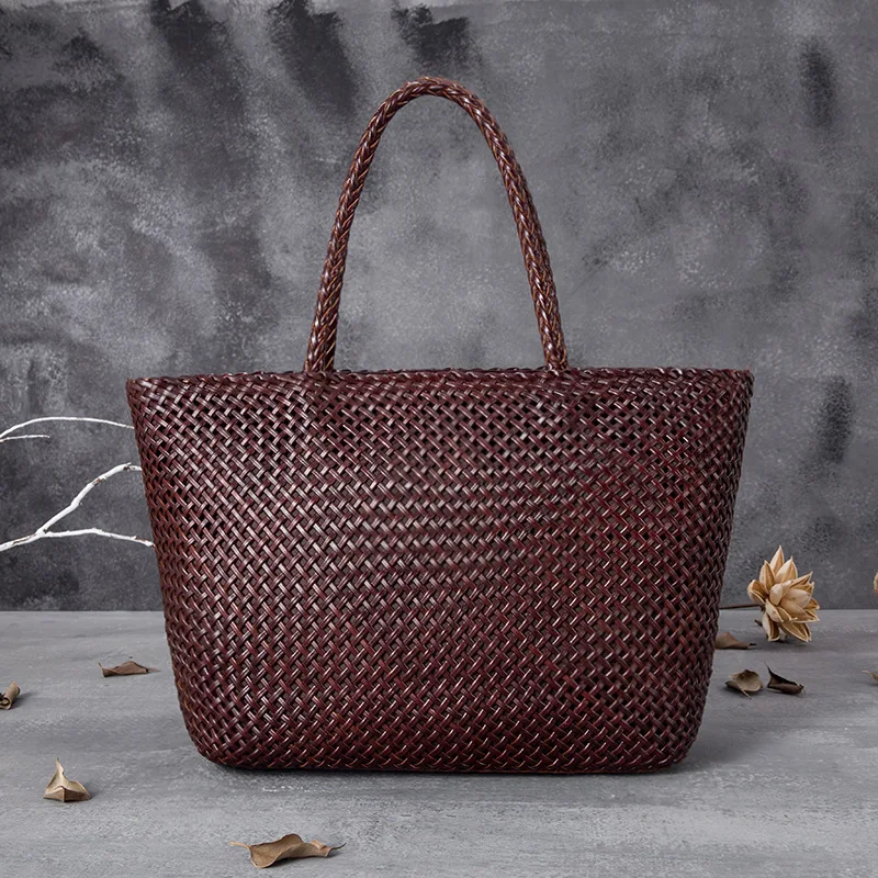 

Women Leather Handbag Romantic Big Handmade Woven Totes Female Cowhide Big Holiday Bucket Bag Causal Beach Shoulder Handbags