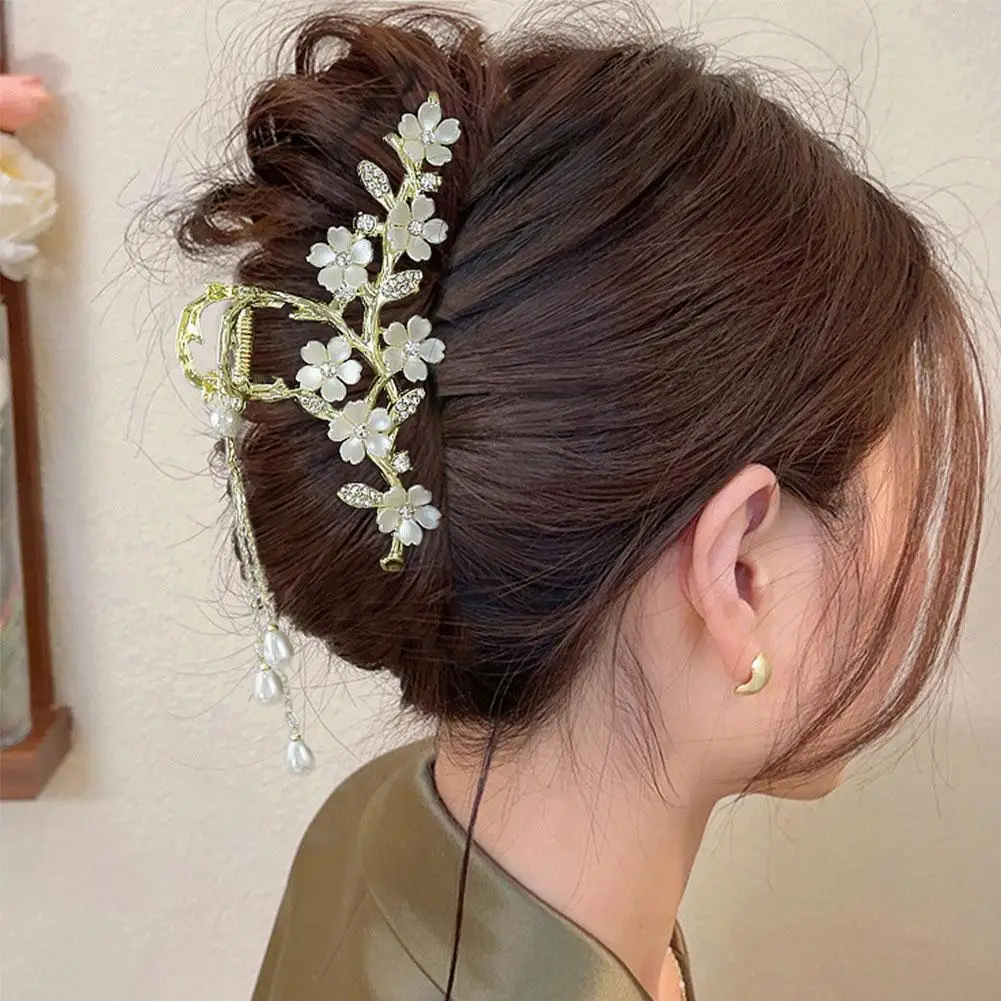 Sweet Flower Tassel Hair Claw Retro Women Ponytail Exquisite Korean Hairpin Big Accessories Shark Hair Clip Hair Clip Size P9Z7