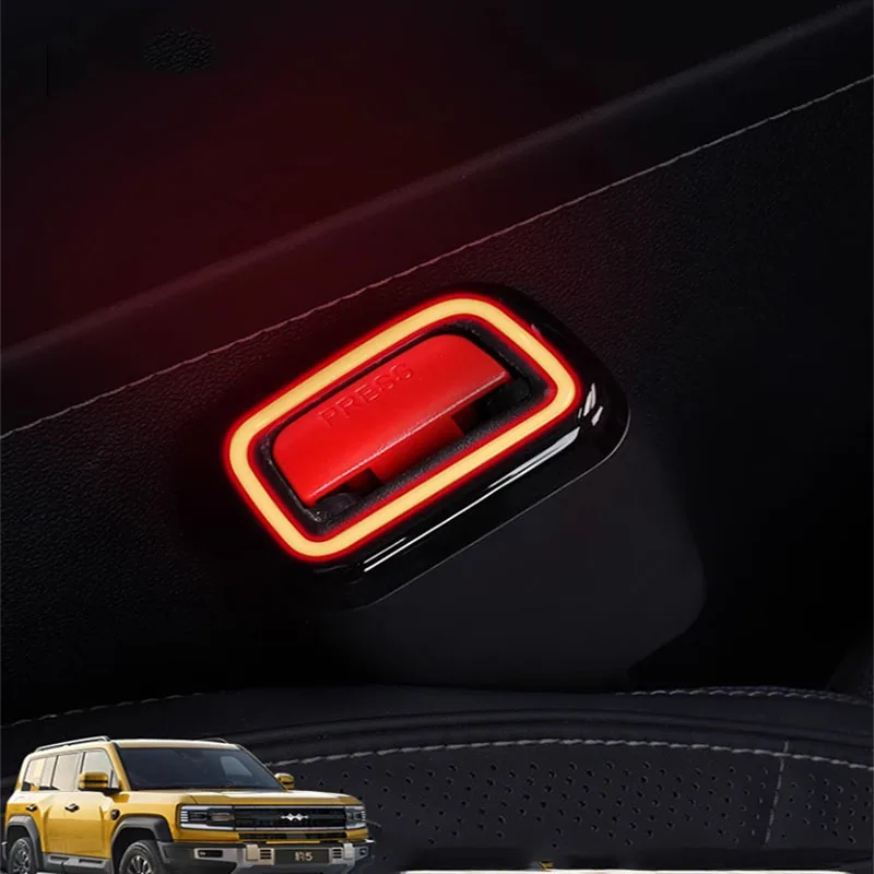 

BYD FangChengBao Leopard 5 Upgrade The Buckle Of The Seat Belt Atmosphere Light And Modify The Interior Of the Atmosphere Light