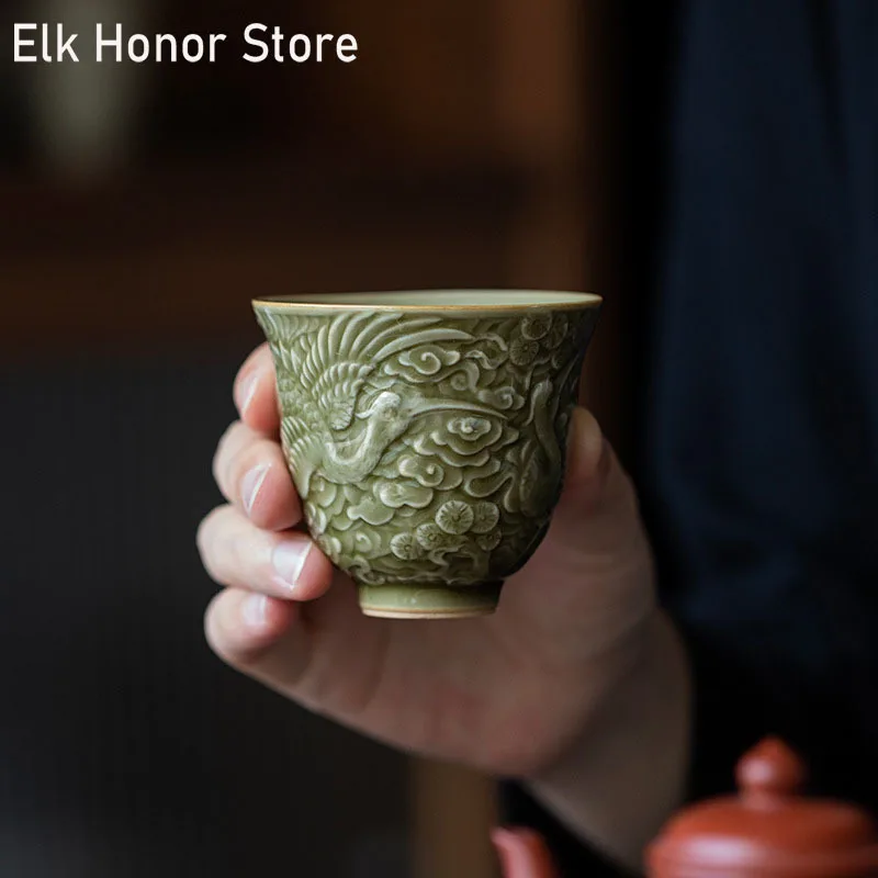 100ml Boutique Embossed Pine Crane Ceramic Tea Cup Kung Fu Tea Master Cup Tea-dust Glaze Puer Personal Teacup Celadon Drinkware