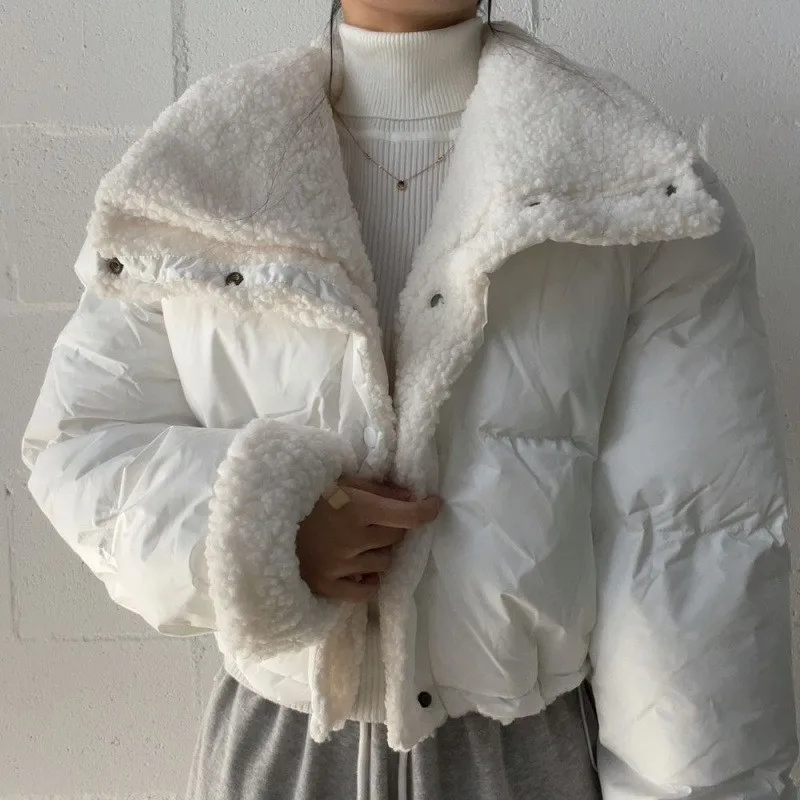 

Double-sided Wear Women's Cotton-Padded Jacket 2025 New Winter Chic Fashion Furry Patchwork Cotton-Padded Jacket Short parkas