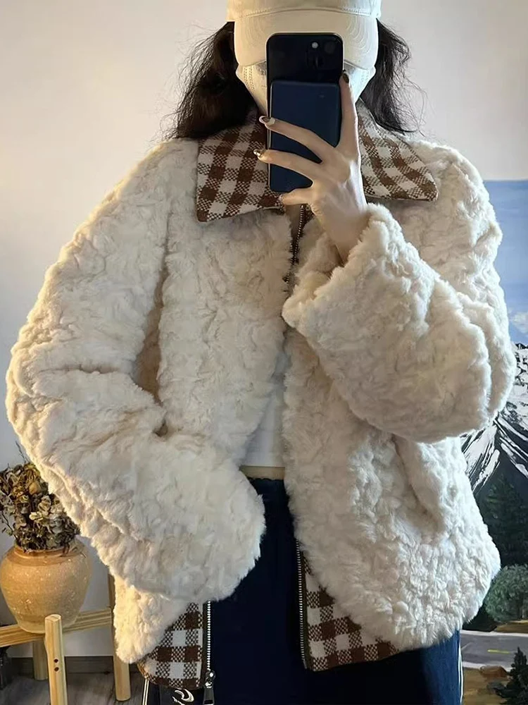 เสื้อโค้ทขนแกะเทียมน่ารักหวานๆ สำหรับผู้หญิง ฤดูหนาว หนา อุ่น ลายสก็อต ตัดต่อแบบวินเทจ สไตล์ Preppy แขนยาว น่ารัก สไตล์ Kawaii เสื้อคลุม