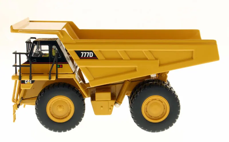 

DM CatTerpillar 1/50 Scale CAT 777D Off-Highway Dump Truck Core Classics Truck Matel By Diecast Masters Play&collect gift 85104C