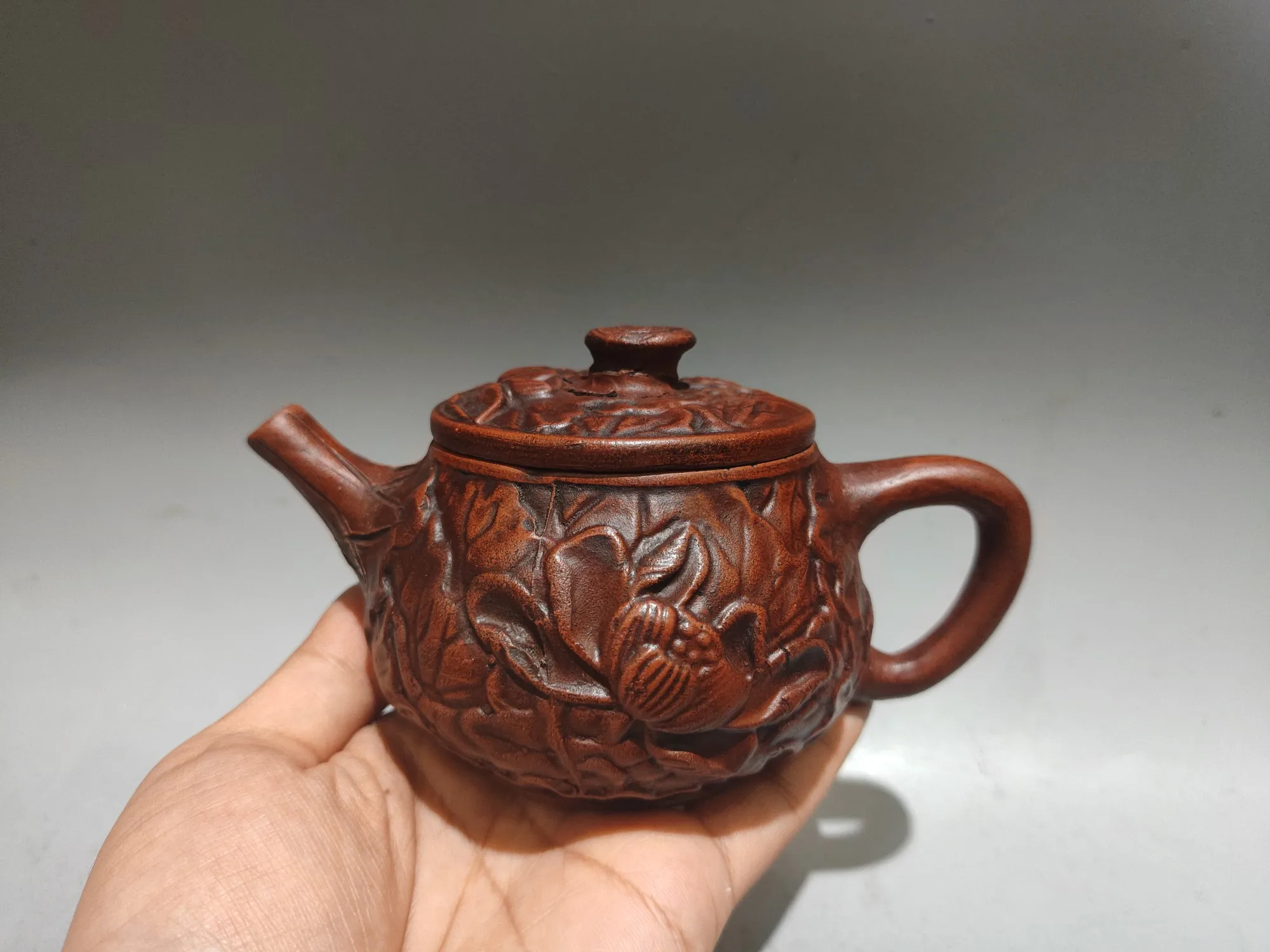 

6"Yixing Purple Clay Pot Lotus pattern Lotus Pond Moonlight Pot Kettle Teapot Pot Tea Amass wealth Ornaments