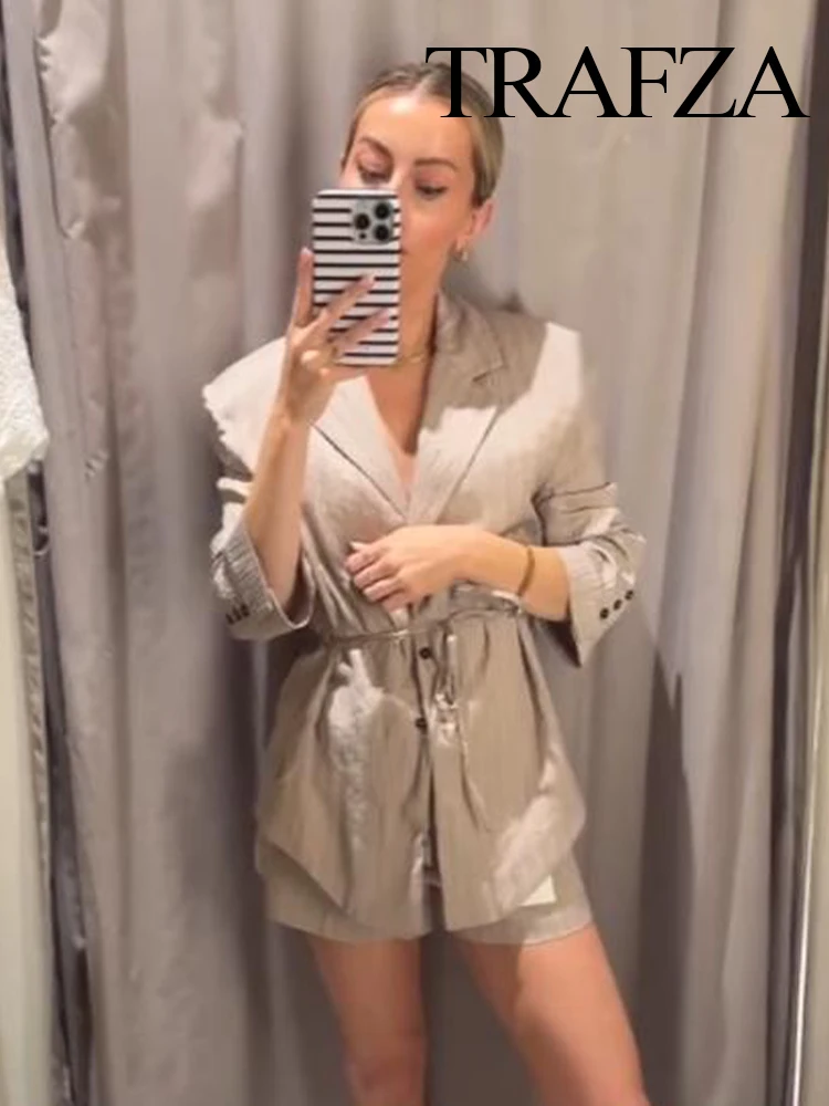 

TRAFZA Summer Fashion Women Suit Stripe Long Sleeves Lace-Up Single-Breasted Coats+High Waist Pocket Zipper Shorts Female Sets