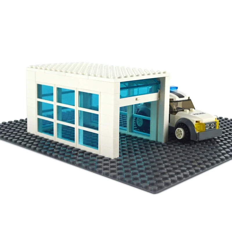 DIY City Accessories Doors Windows Locking Bricks Classic Car Rolling gate Garage Building blocks Car MOC Parts toys for kids