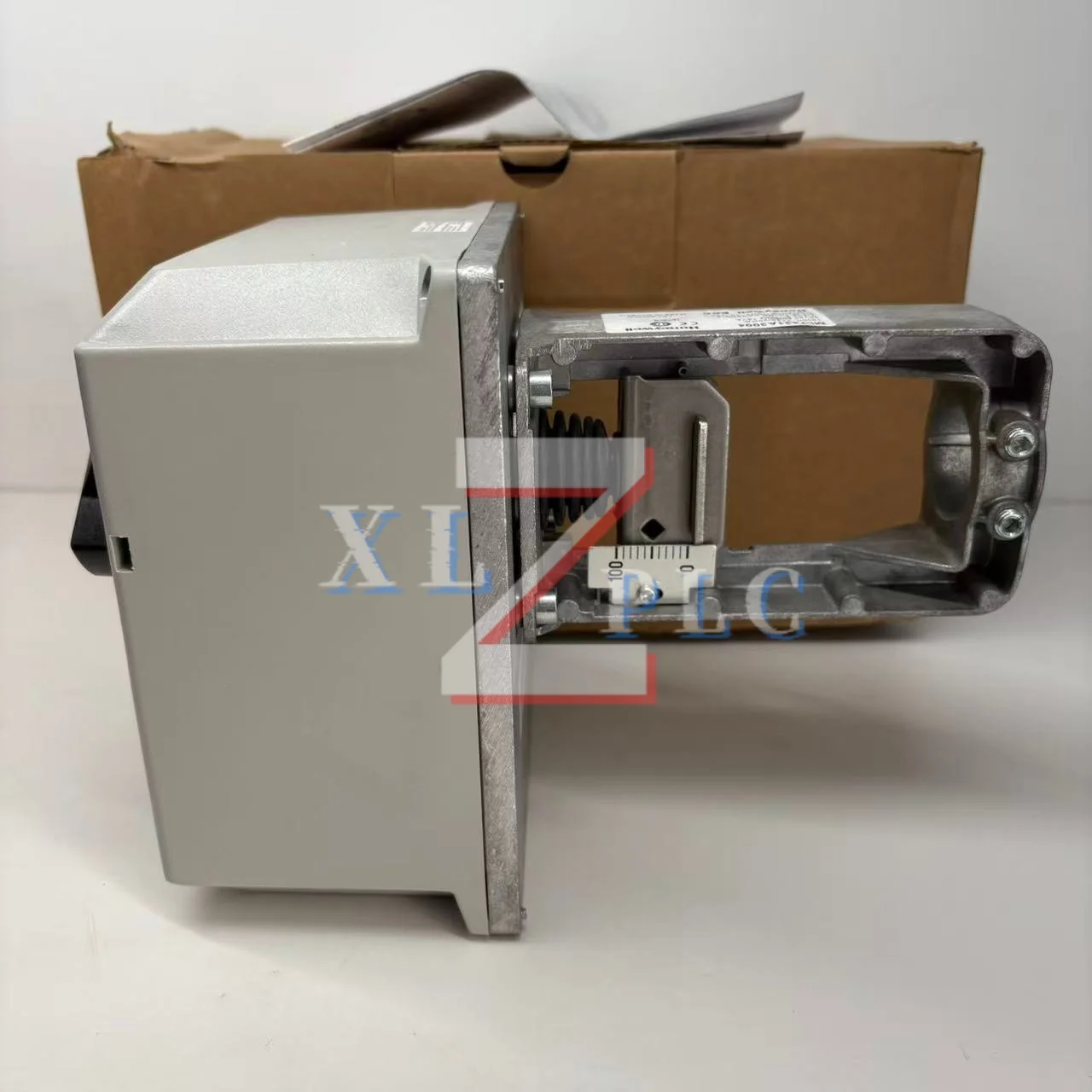 ML7421A3004 Attuatore elettrico 100% NUOVO