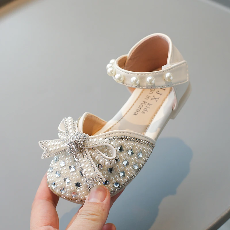 Girls Baby Crystal Sandals Beige Shiny Rhinestone Pearl Children's Princess Shoes Pink Baotou Soft Bottom Kids Baby Sandals