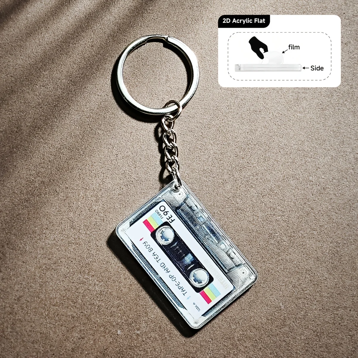 1 قطعة سلسلة مفاتيح شريط كاسيت الموسيقى الصغيرة العصرية مع سحر رائع ، ملحق ديكور للمفاتيح والحقائب وحقائب الظهر هدية