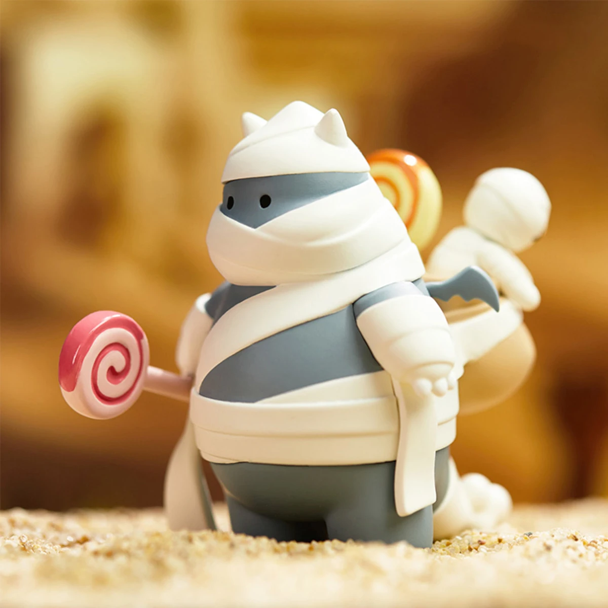 HIPLAY MR.BONE Fairytale Town Dirty Dragon Little Monster Theater Blind Box Figure