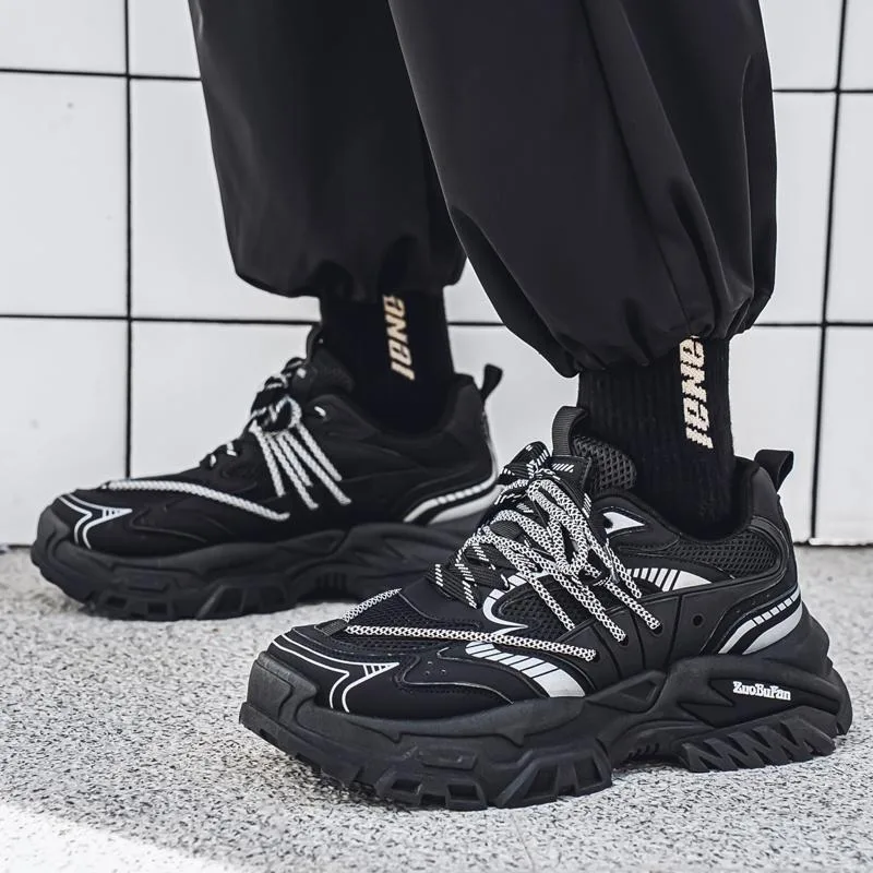 أحذية للأب بتصميم جديد لعام 2025 - عصرية وعصرية ونعل سميك منخفض مريح للرياضة والترفيه متعدد الوظائف قابل للتنفس