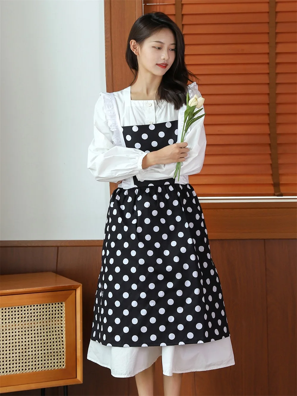 Polka Dot Apron for Cooking, Korean Princess Style, Manicure and House Cleaning, New