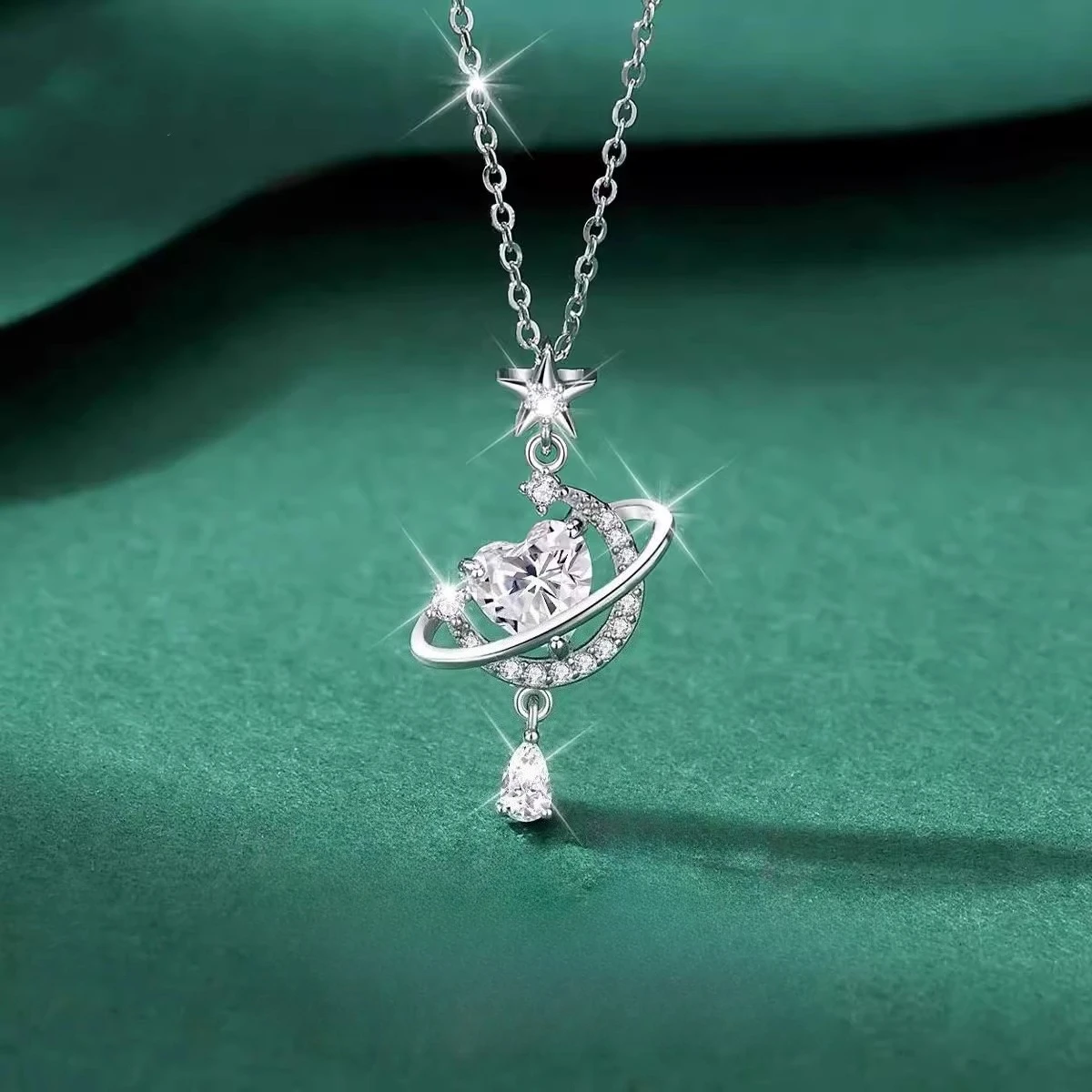 

S925 Sterling Silver New Dreamy Heart-Moon Necklace for Women 5A Zirconia Adjustable Clavicle Chain Hypoallergenic Jewelry Gift