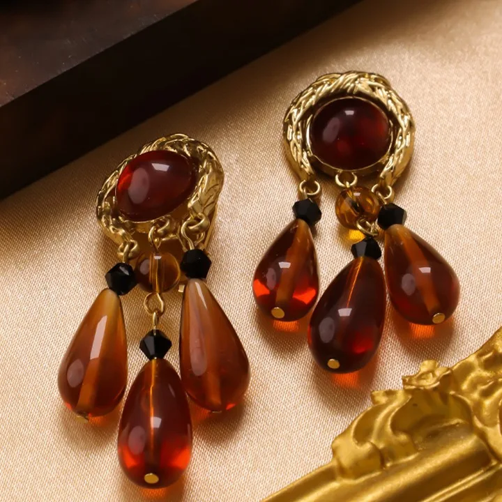 Retro palace exaggerated water drop resin style all-matching earrings