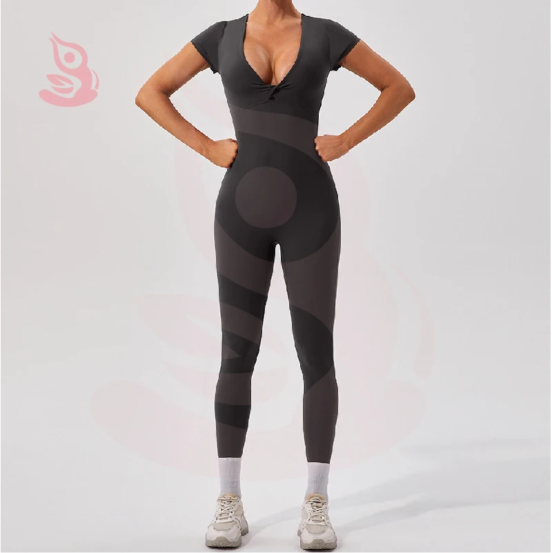 

Sexy and Comfortable Short Sleeved Yoga Jumpsuit for Women Sports and Fitness Training Dance One-piece Jumpsuit gym set women