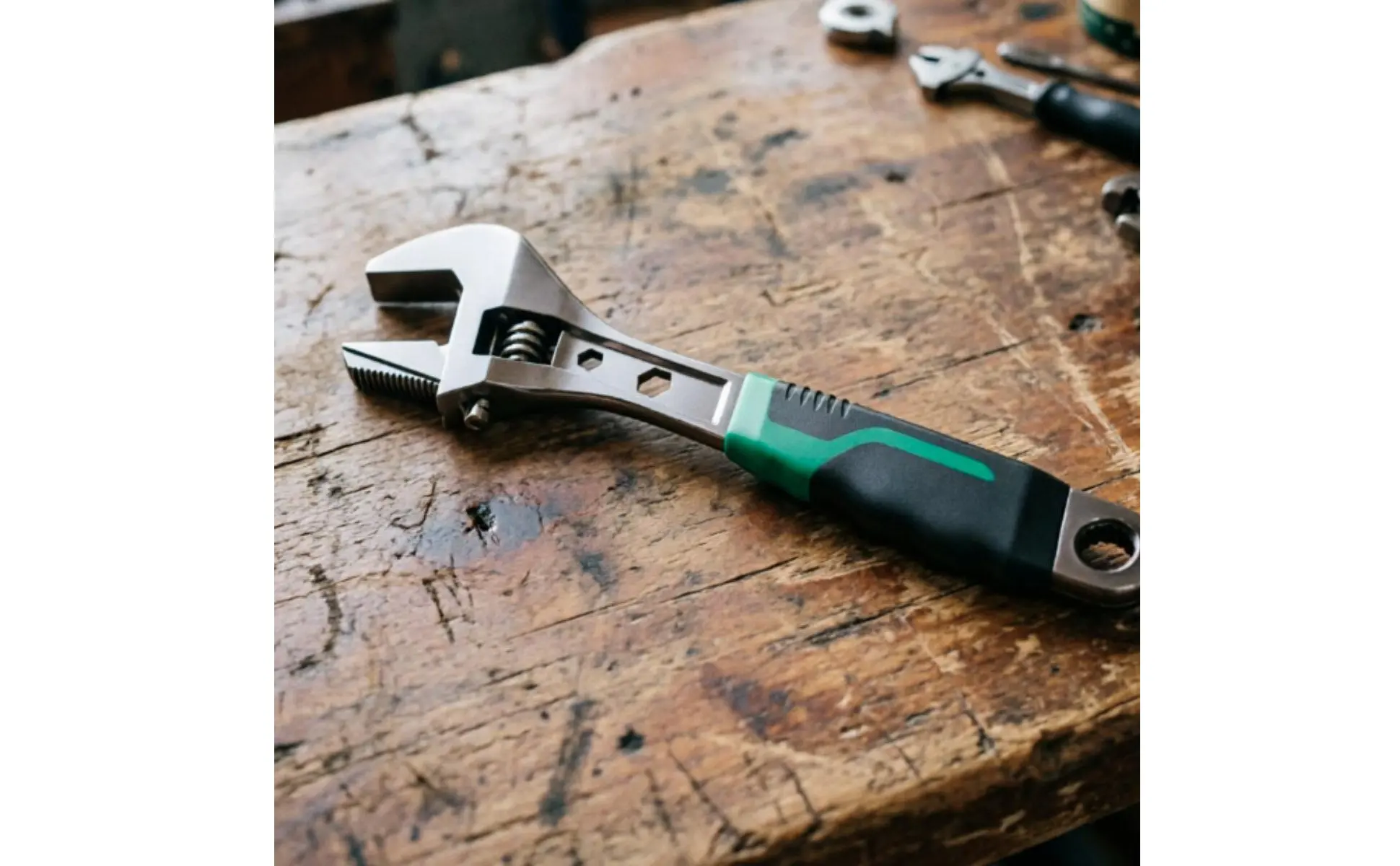 Toothed Adjustable Wrench Industrial Grade Adjustable Jaw Wrench Hand Tool High Hardness Non-Slip Grip for Plumbing Toothed Adjustable Wrench Industrial Grade Adjustable Jaw Wrench Hand Tool High Hardness Non-Slip Grip for Plumbing
