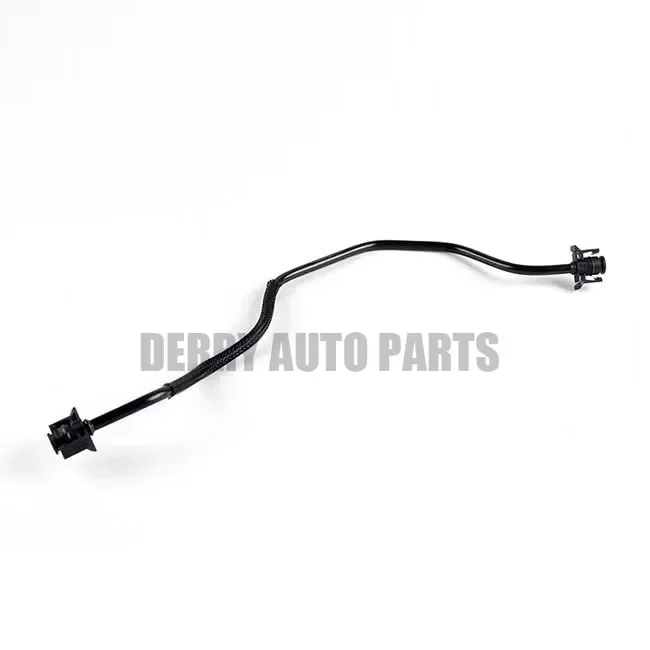 LR024251 Water Pipe Expansion Overflow Tank Hose Line Radiator Hose For Land Rover Range Rover Evoque 2.0L LR024251