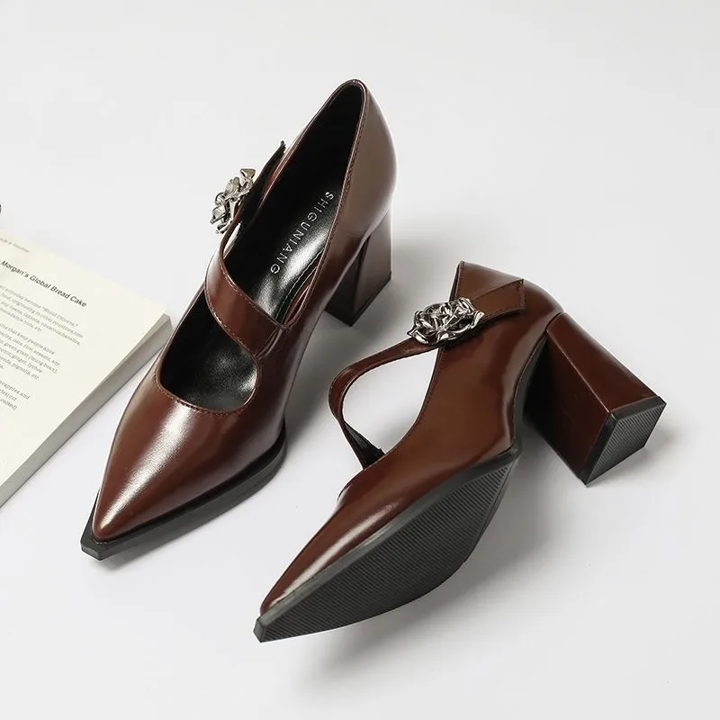 

Темпераментные женские модные универсальные туфли на высоком каблуке с острым носком и металлической пряжкой, одинарные туфли из мягкой кожи