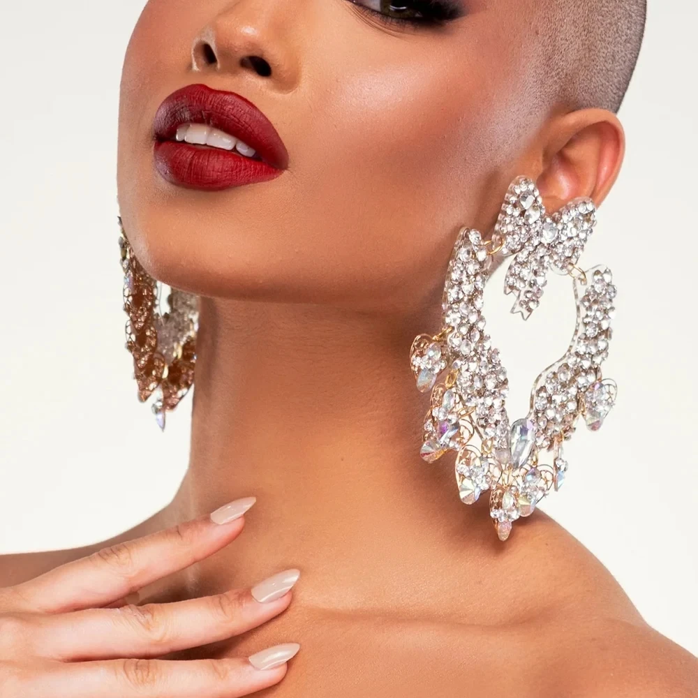 

Exaggerated Bow Earrings for Women Big Waterdrop Y2k for Girls Luxury Designer Shiny Luxury Pendant Earrings Rhinestone Crystal
