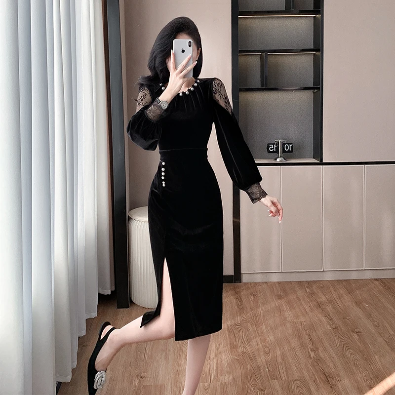 2024 Autumn New Black Vintage Velvet Midi Dresses Elegant Fashion Party Long Sleeve Female Clothing Luxurious Evening Dresses