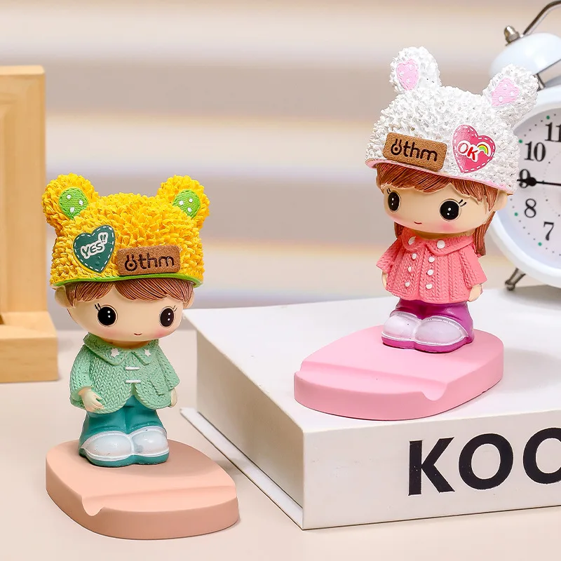 Cute Cartoon Phone Stand Desktop Office Desk Couple Cute Handmade Ornament High-end Gift Small Ornament for iPhone 17 16 15