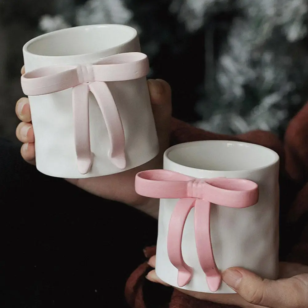 Charming Ribbon Mugs with Bow Handle 360ml Bow Mug Microwave Safe Ceramic Christmas Bow Hot Chocolate Mug for Women Friends