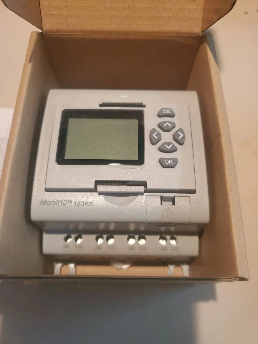 

Brand New 2080-LC10-12QBB 2080-LC10-12QWB 2080-LC10-12AWA 2080-LC10-12DWD Warranty for One Year