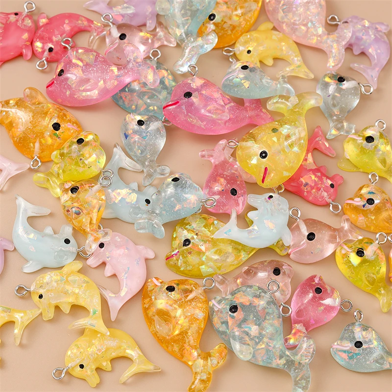 20 Stück gemischte Cartoon-Meerestier-Anhänger, bunte Harz-Delfin-Anhänger für Schmuckherstellung, Ohrringe, Halsketten, DIY-Zubehör – Detail 2