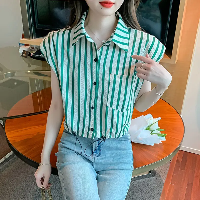 Casual Fashion Flying Sleeves Striped Shirt for Women\'s 2024 New Summer Popular Drawstring French Short Sleeves Commuting Top