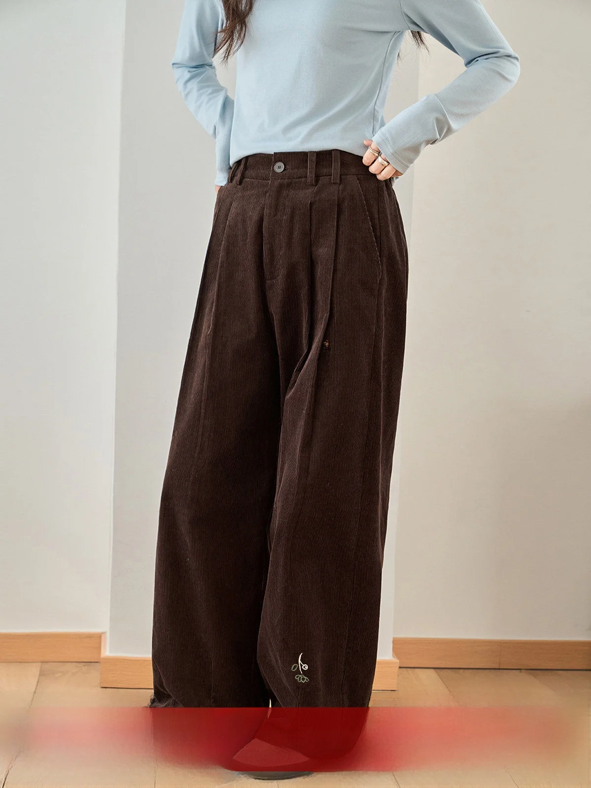 

MoZa Brown Embroidered Corduroy Wide Leg Casual Pants Women's Loose High Waist Straight Leg Trousers Spring 2026 Commute