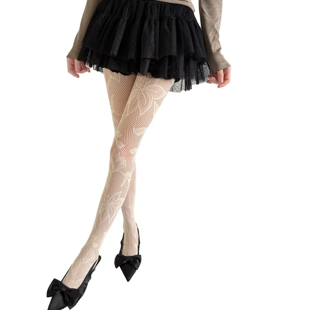 

Fishnet Floral Bottomed Stockings Fashionable High-elastic Hollowed Out Jacquard Pantyhose Skinny Fit Comfortable